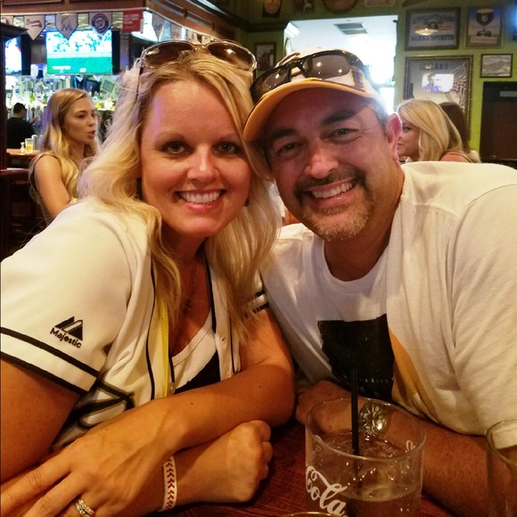 Meet your Posher, Mona - Picture 1 of 1